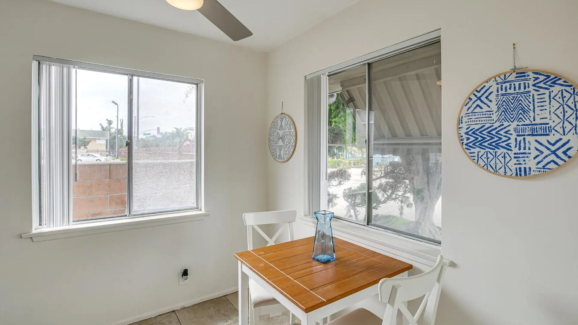 Central And Executive-Style Oasis In Long Beach! Apartment